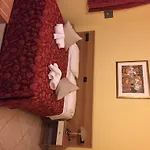Le Corti Pitstop Hotel